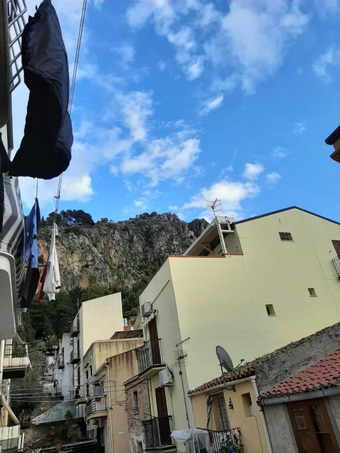 Апартаменты Il Nido Del Borgo Чефалу Экстерьер фото